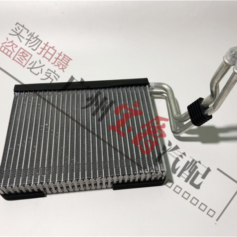 适用宝马3系E90空调E92E93冷气318蒸发器芯320蒸发箱325 330 335