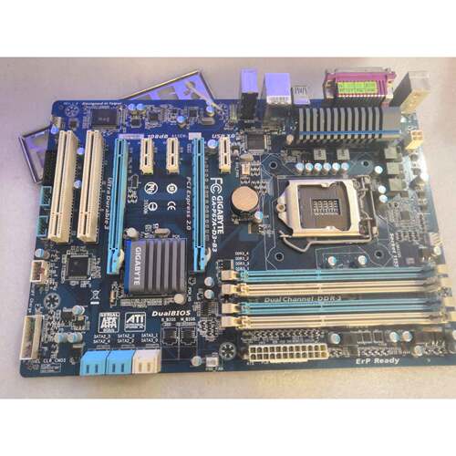 技嘉GA-P67A-D3-B3 DDR3内存 1155接口P67 独显豪华大板