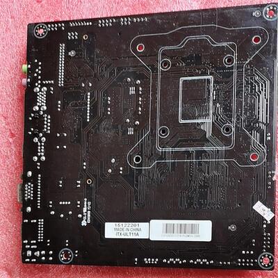超薄迷你一体机主板ITX-ULT11A DDR3内存 板载集成 I7-4500 CPU
