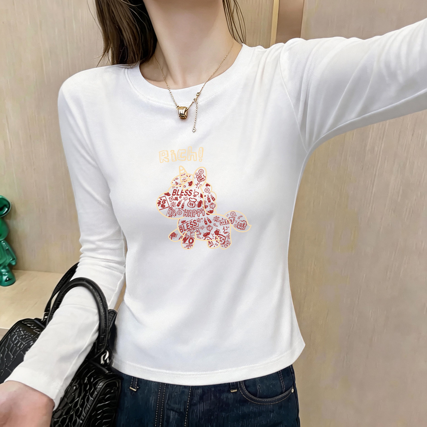 2026早春新款韩版修身长袖T恤女趣味印花白色短款内搭打底衫上衣
