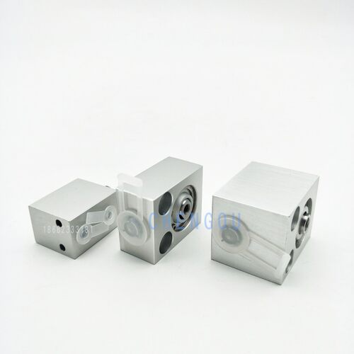 单动气缸AVL-12-16-20-32-50-63-25-A AVL-20-10 9700 AV-20-4-C