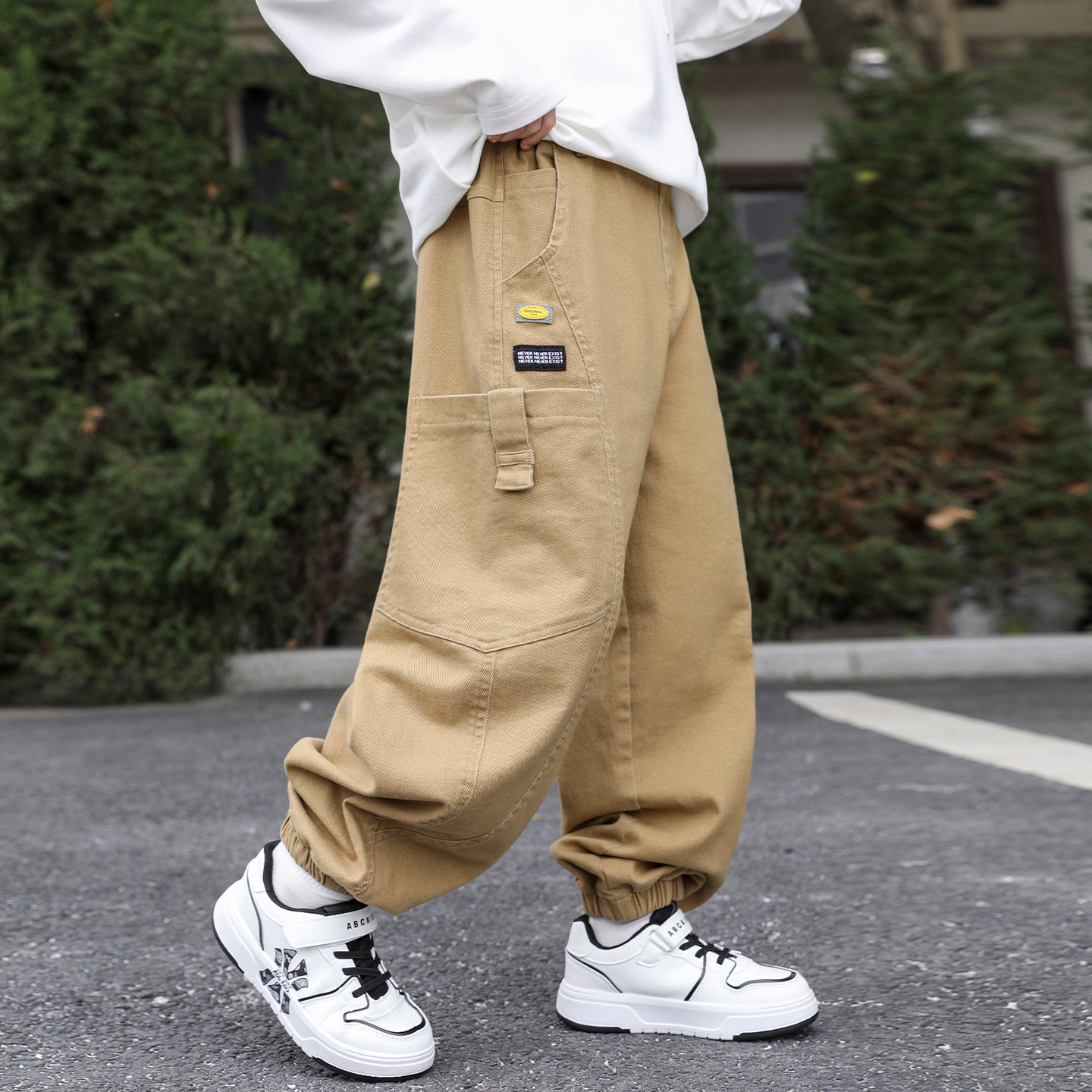 儿童裤子春秋新款男童工装裤中大童装休闲纯棉春季男孩宽松收口潮