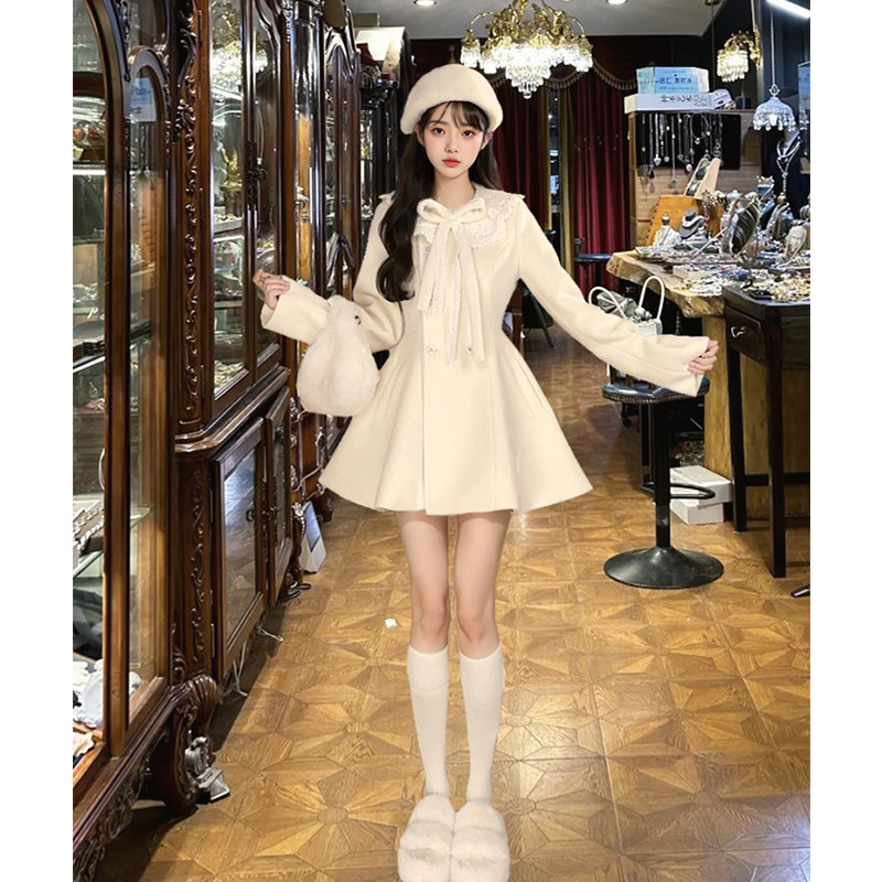 娇贵小公主 贵气千金感收腰显瘦毛呢外套甜美蝴蝶结系带大衣新款