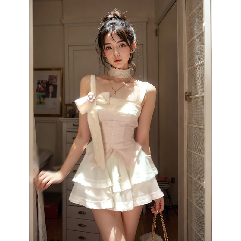 浮世繁花 夏季新款法式纯欲风设计感蝴蝶结上衣气质短裙显瘦套装