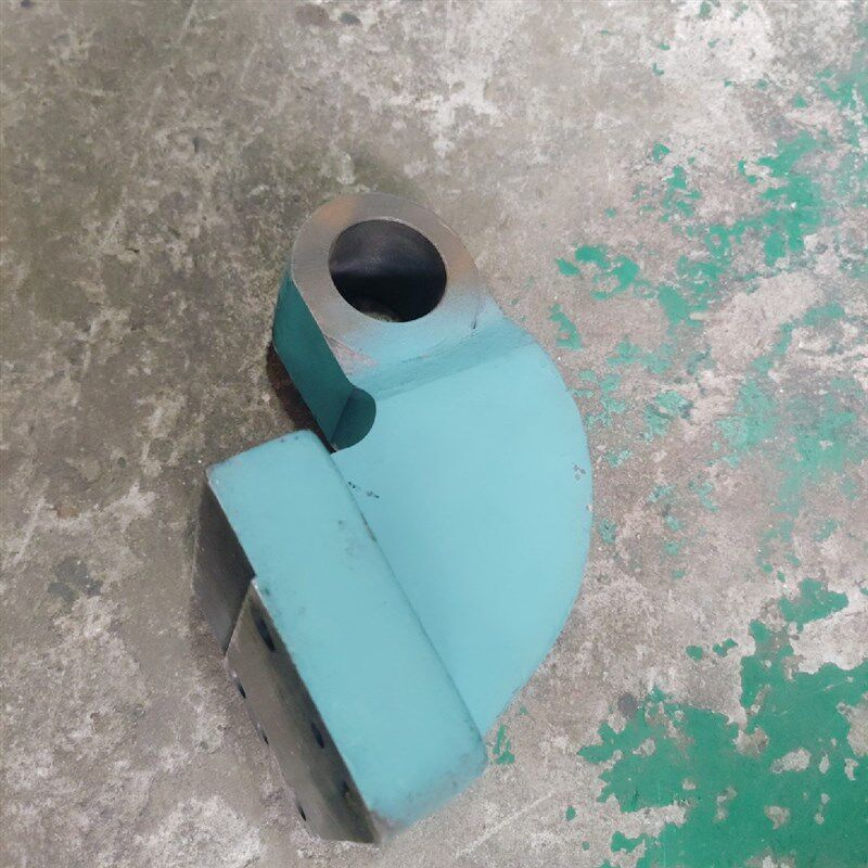 皖南机床厂X5032B  X6132B铣床配件横向丝杆托架支架4个安装孔