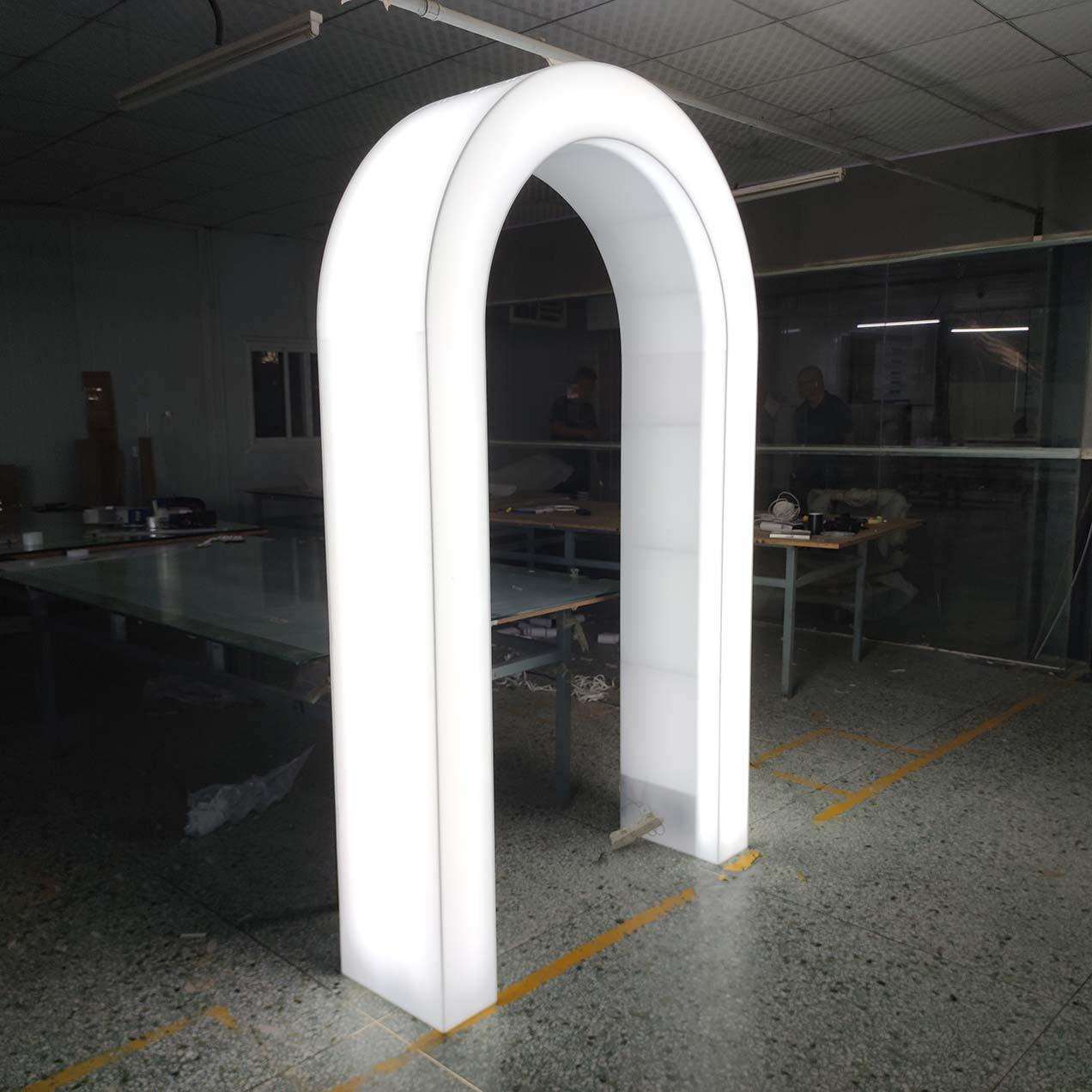 亚克力灯箱制作加工厂弧形发光展台有机玻璃装饰拱门造型