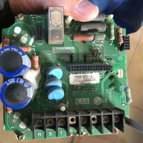 LG或LS产电变频器IG5系列0.75/1.5/2.2KW功率板电容底板触发板