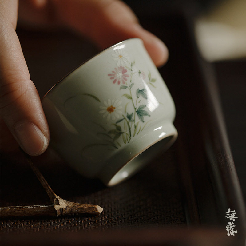 无落 果青釉下粉彩手绘雏菊知忆茶杯银口小品杯功夫茶具单杯