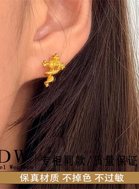 奥特莱斯18K金轻奢感甜酷风权杖灵蛇耳钉冷清感蛇年本命年耳饰送