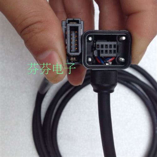 CNV2E-K1P CNV2E-K2P 电缆 HF-KP( 伺服) 用电机侧检测器电缆M70