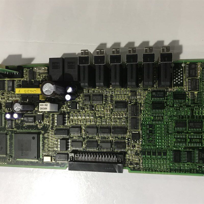 FANUC发那科主轴驱动器侧板 A20B-2100-0800 二手