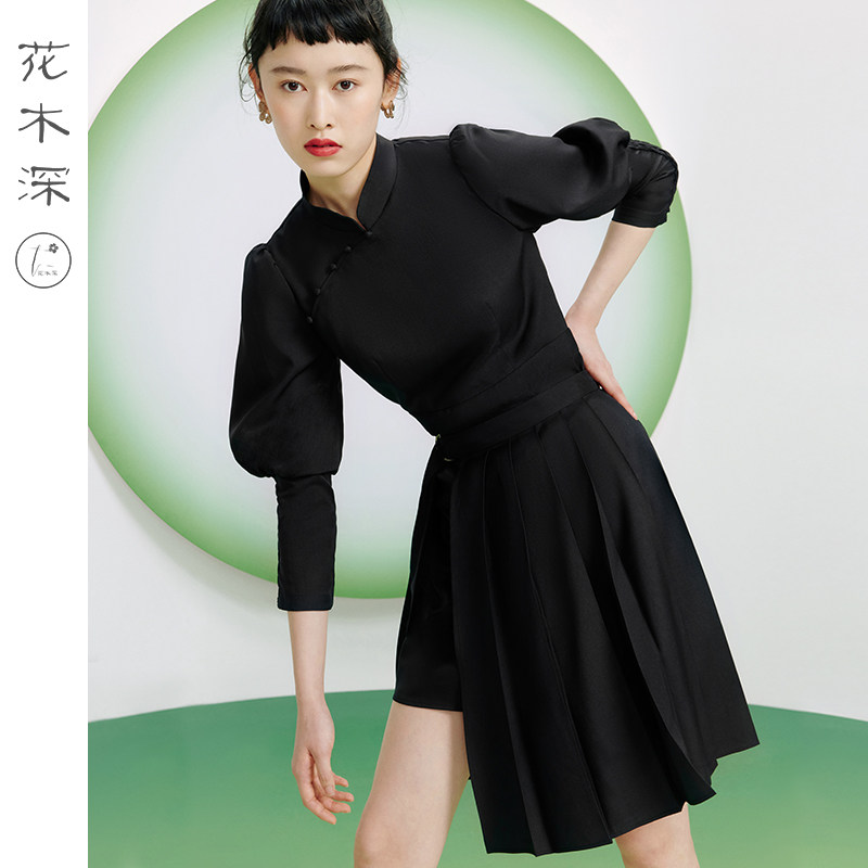 花木深中式改良旗袍女秋黑色立领百褶裙子中长款泡泡袖拼接连衣裙