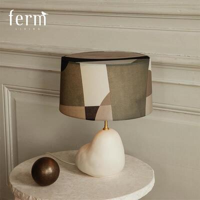 丹麦Ferm Living陶瓷台灯卧室床头氛围灯桌面覆古亚麻灯罩客厅
