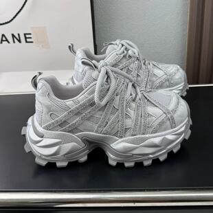 厚底轻便防滑老爹鞋女2026新款春款女款鞋子女爆款软底不累脚百搭