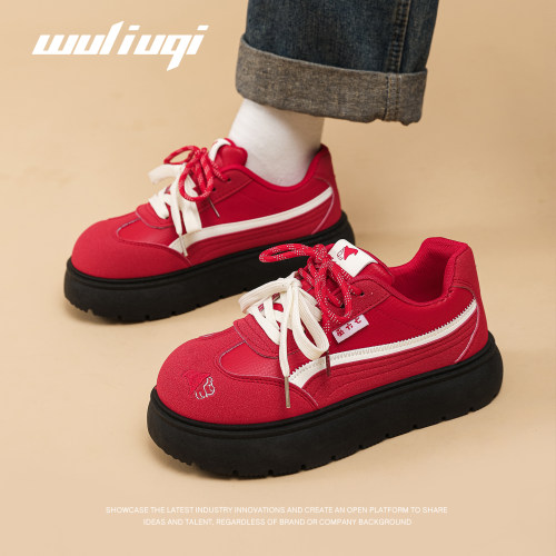 巫六七厚底休闲板鞋女2026春季新款原创设计面包鞋学生百搭女鞋