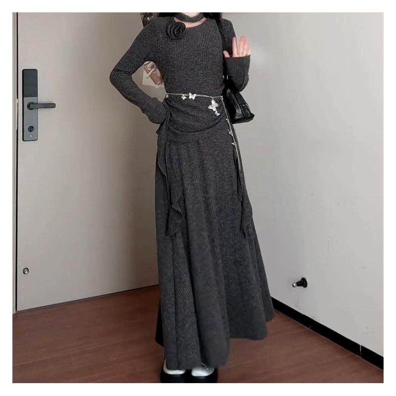 法式高级感灰色连衣裙子女秋冬季2025新款小个子时尚穿搭一整套装