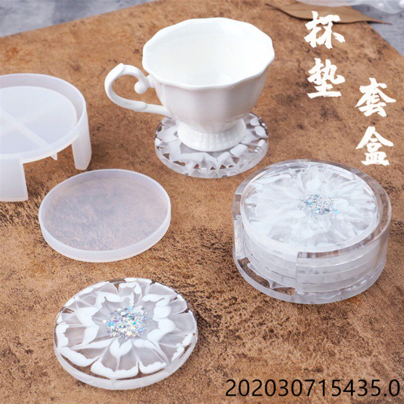 diy水晶滴胶树脂杯垫圆形杯垫盒子收纳盒硅胶镜面石膏香薰模具