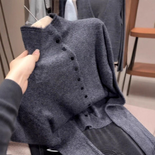 大码慵懒风灰色立领针织衫女秋冬新款毛衣外套宽松内搭打底衫上衣