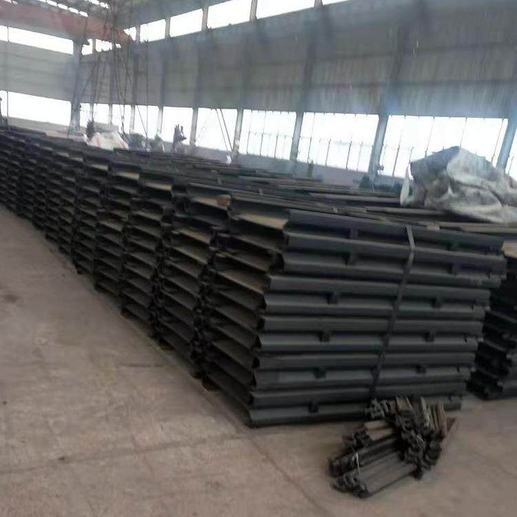 现货供应30T中部槽刮板机中部槽SGB620/40T中部槽矿用溜槽厂家