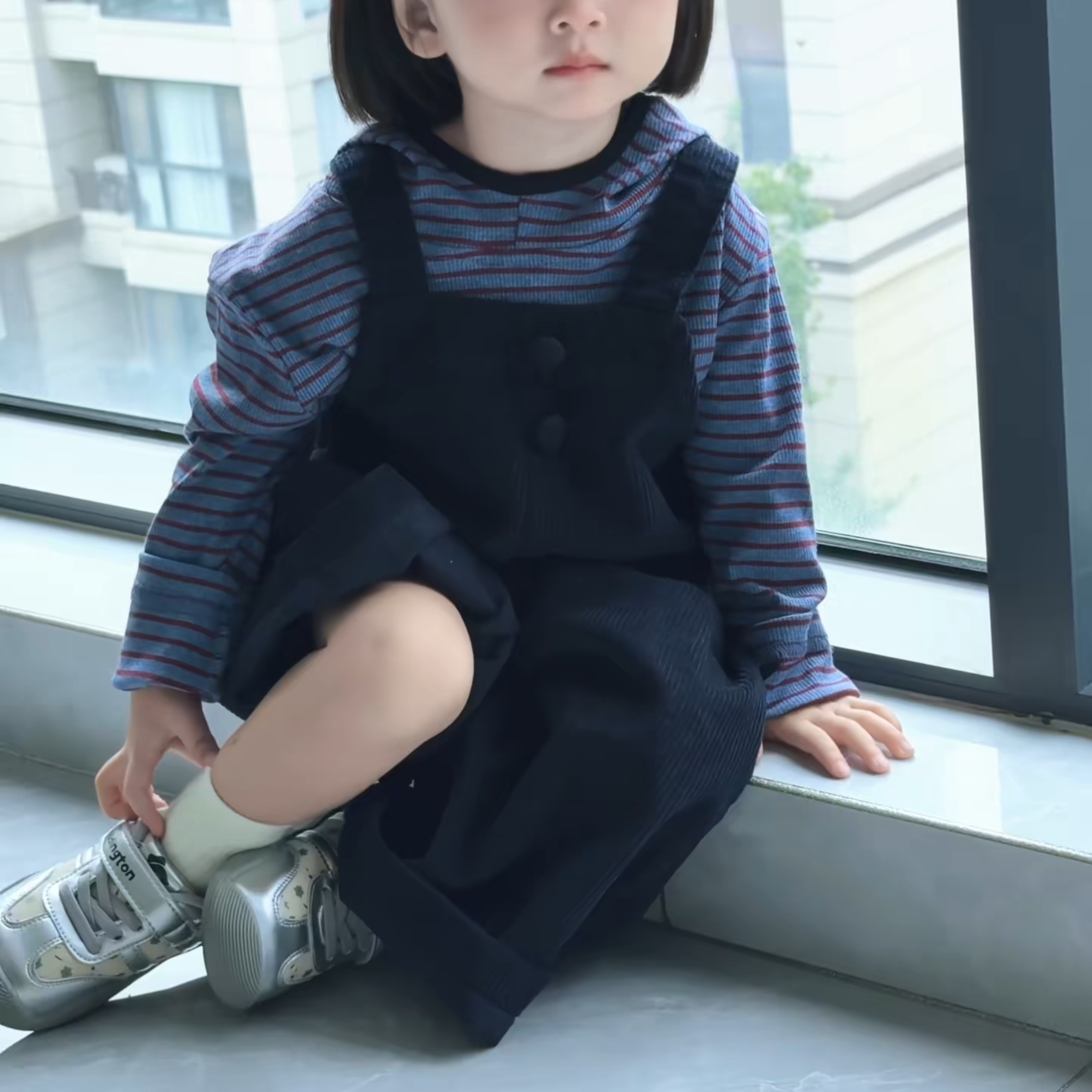 女童秋季背带裤套装韩版条纹长袖上衣+灯芯绒宽松背带裤两件套