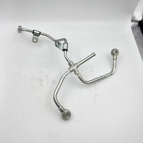 挖掘机装载机配件4HK1四通管8-97362840-2四通管4HK1 8973628402