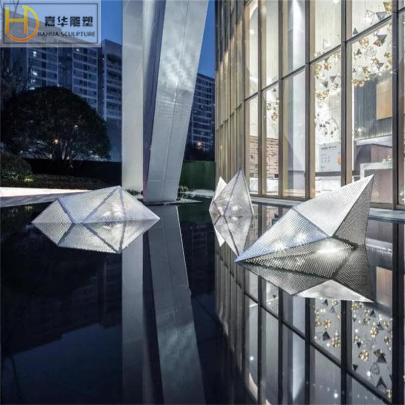 不锈钢月亮圆环圆圈雕塑制作金属摆件城市户外景观园林月亮摆件