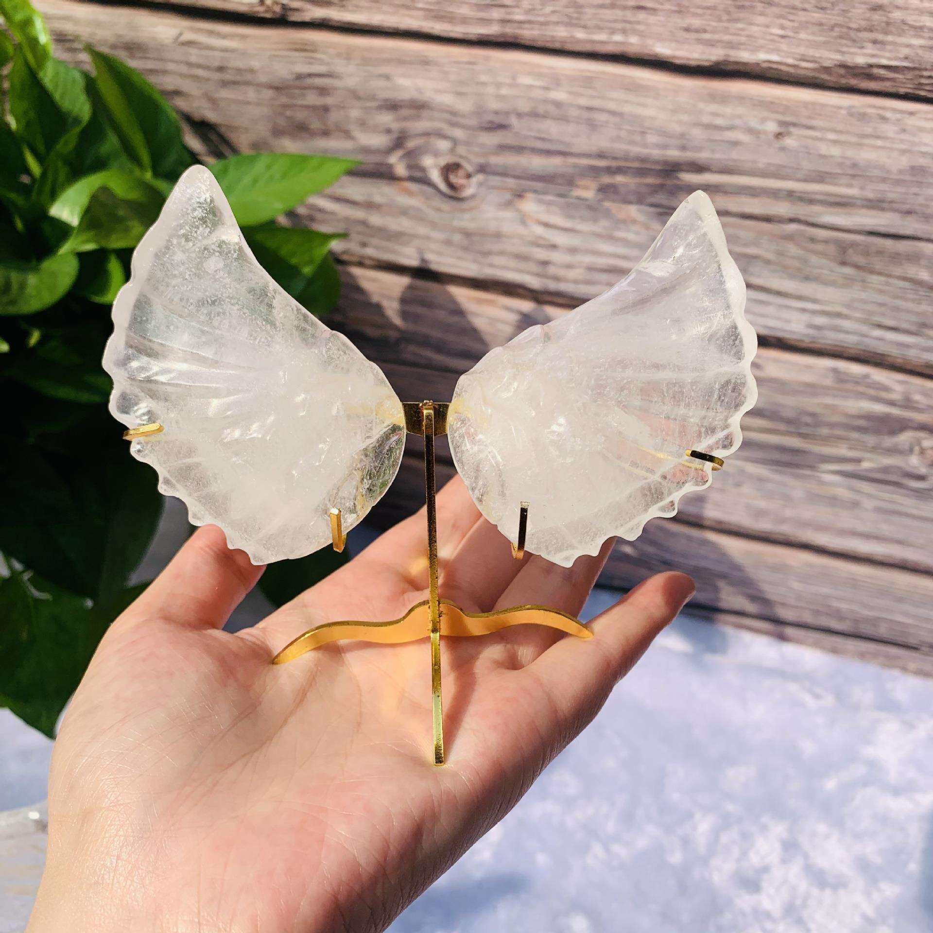 源头厂家直供天然白水晶雕刻天使翅膀桌面装饰办公水晶翅膀摆件
