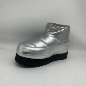 款 货号1469 40码 播间为准 播 式 品牌鞋 撤柜孤品 一双 码 鞋