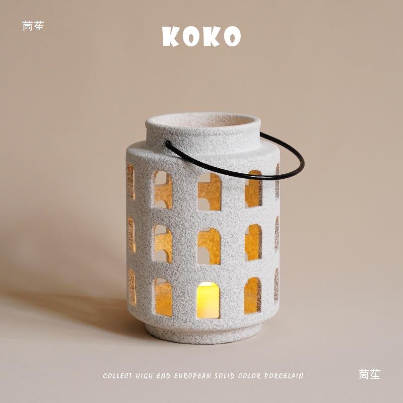 KOKO出口北欧水泥色哑光手提风灯镂空造型陶瓷烛台家居装饰摆件品