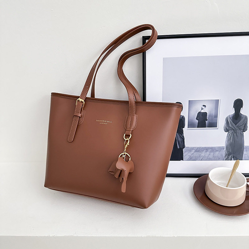 新款单肩包女士复古通勤包2026托特大容量包质感时尚百搭春夏小众,箱包皮具/热销女包/男包,托特包,淘宝优惠券,粉丝福利购,淘宝优惠卷