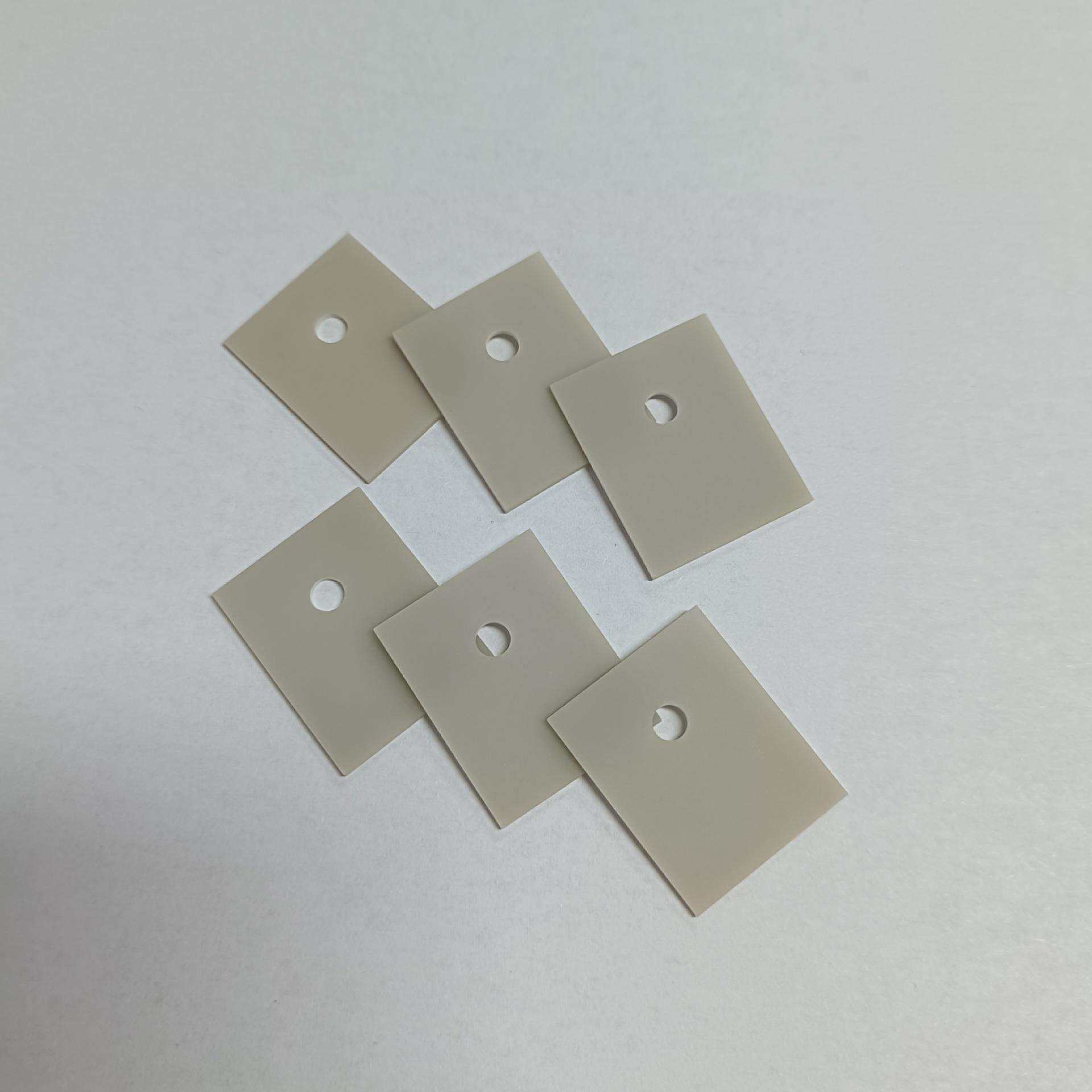 氮化铝陶瓷片TO-3P导热绝缘基片大功率MOS管散热片