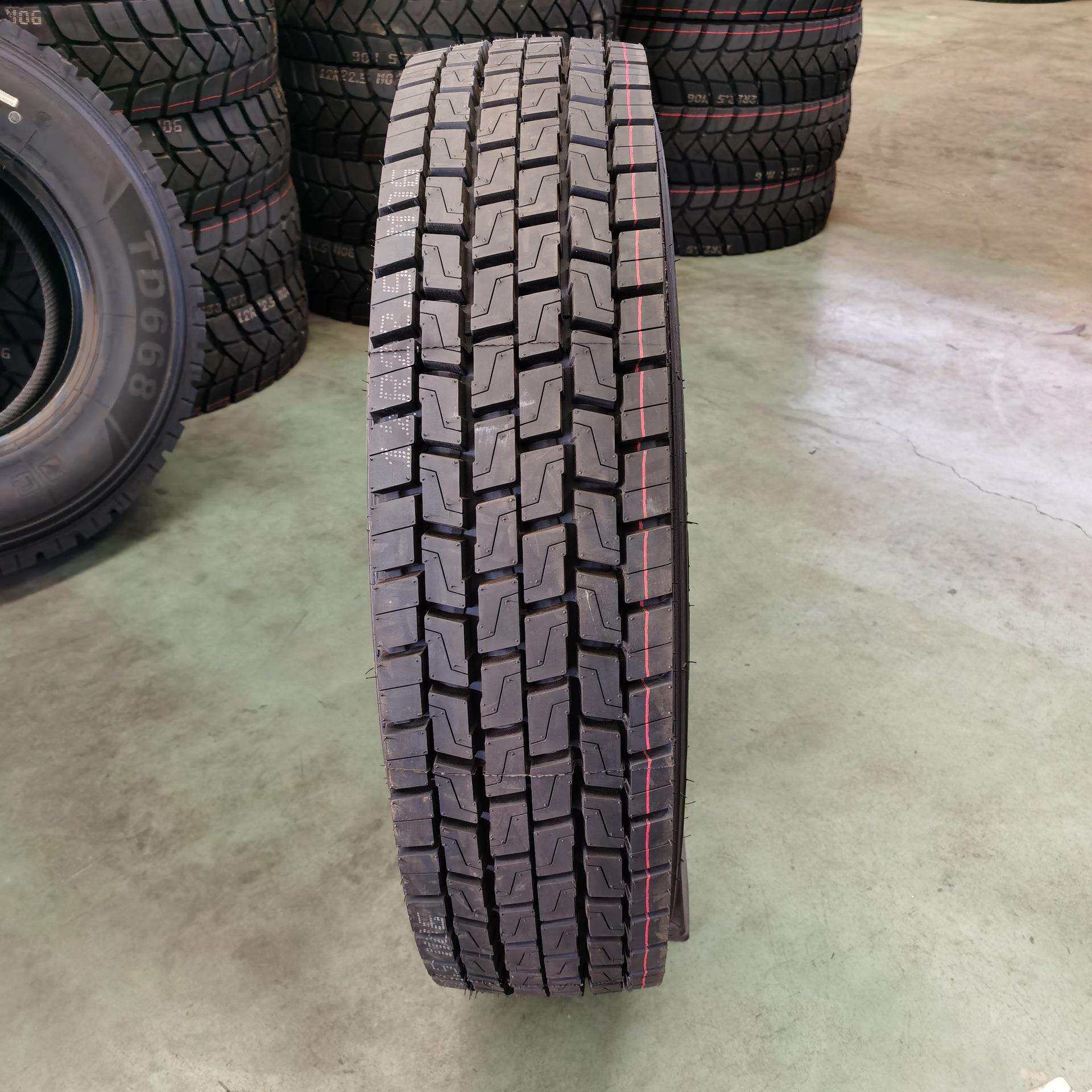 厂家11R22.5 全钢子午线汽车轮胎11R24.5拖挂车轮胎
