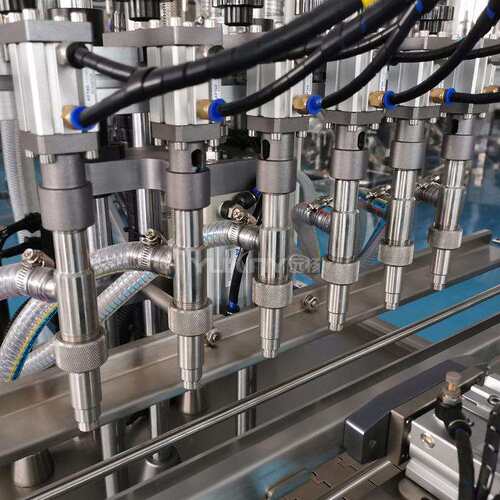 远杨机械BB霜膏体灌装机全自动定量罐装机活塞分装机