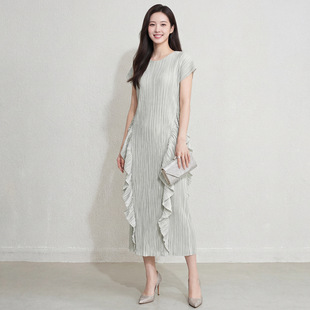 三宅设计感连衣裙名媛风短袖 轻奢高级感遮肉显瘦宴会礼服长裙 夏季