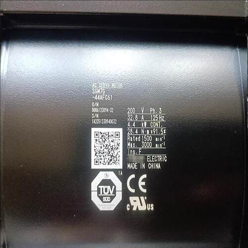 原装SGMPH-15A2A-YR12 SGMPH-15AAA2C SGMPH-15ABA21