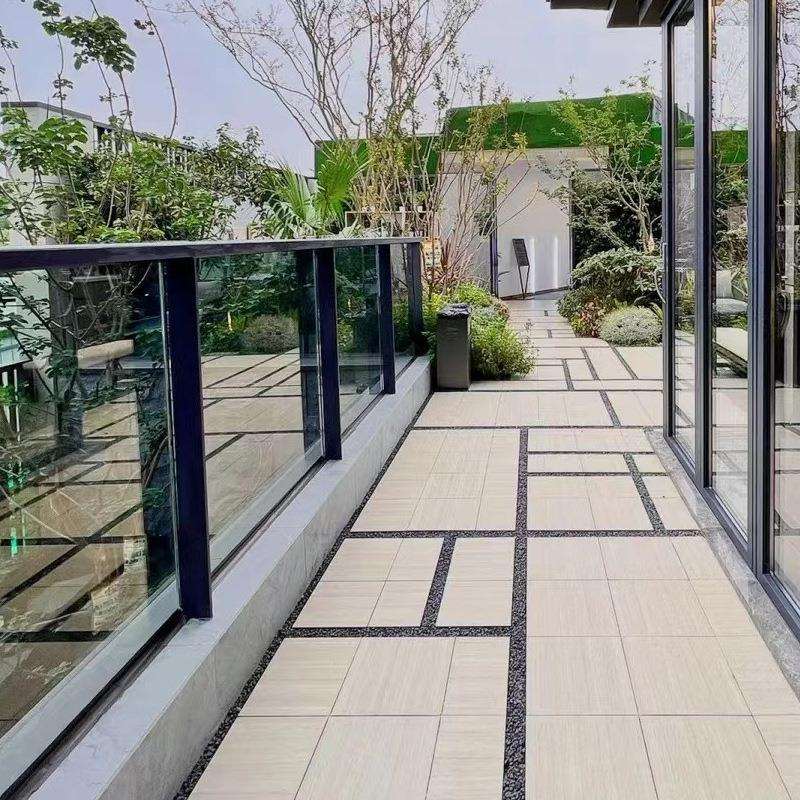 跨境热卖款铝合金玻璃护栏阳台挡板防水透明围栏卡槽立柱楼梯扶手