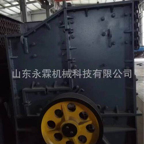 锤式破碎机16碎00x20碎00箱式破机源290头厂家价石子破碎破机格