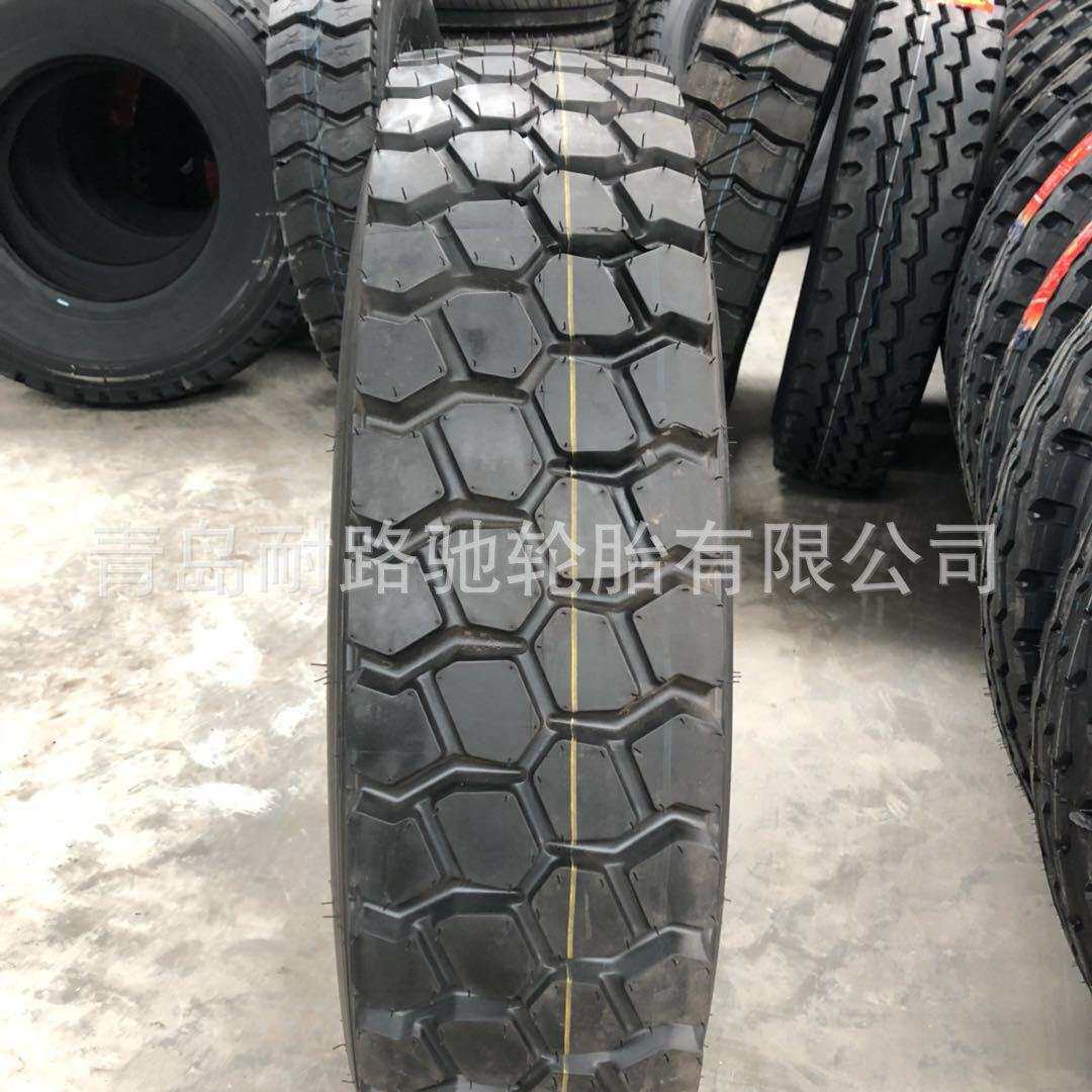 全钢丝卡车货车轮胎825/900/1000/1100/1200R20前四后八自卸车