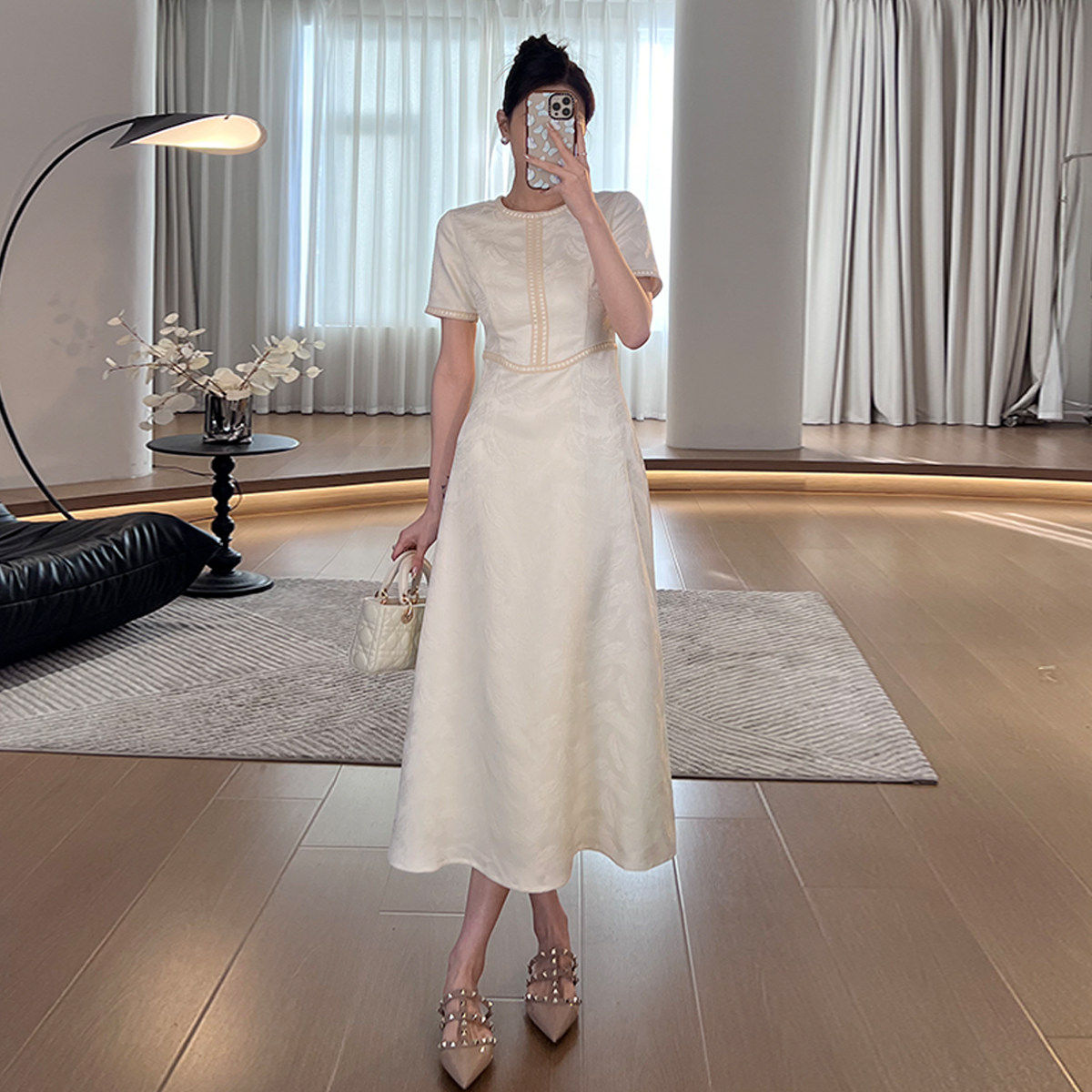 【廖廖粉丝专享】轻奢设计显瘦气质女装连衣裙LZ1396