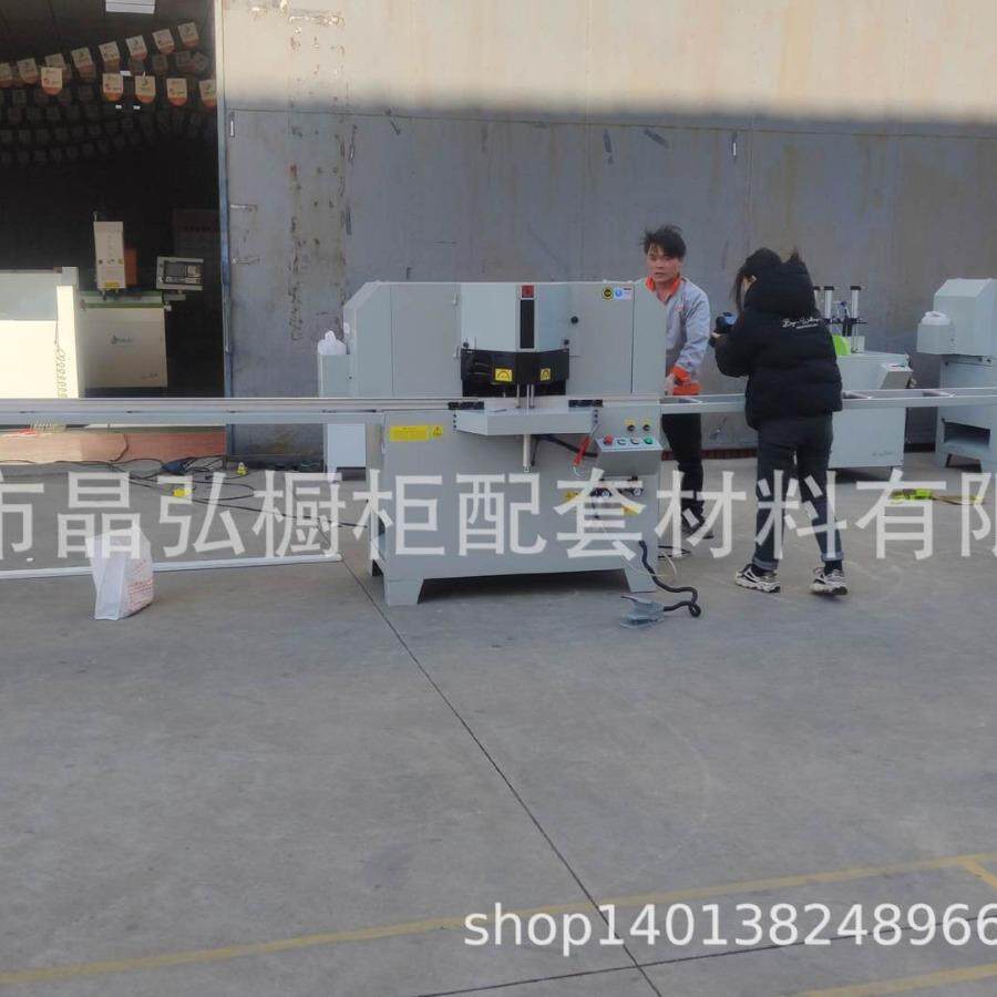 佛山双头锯晶钢门极简玻璃铝框门切角双45度超薄灯箱铝材切角