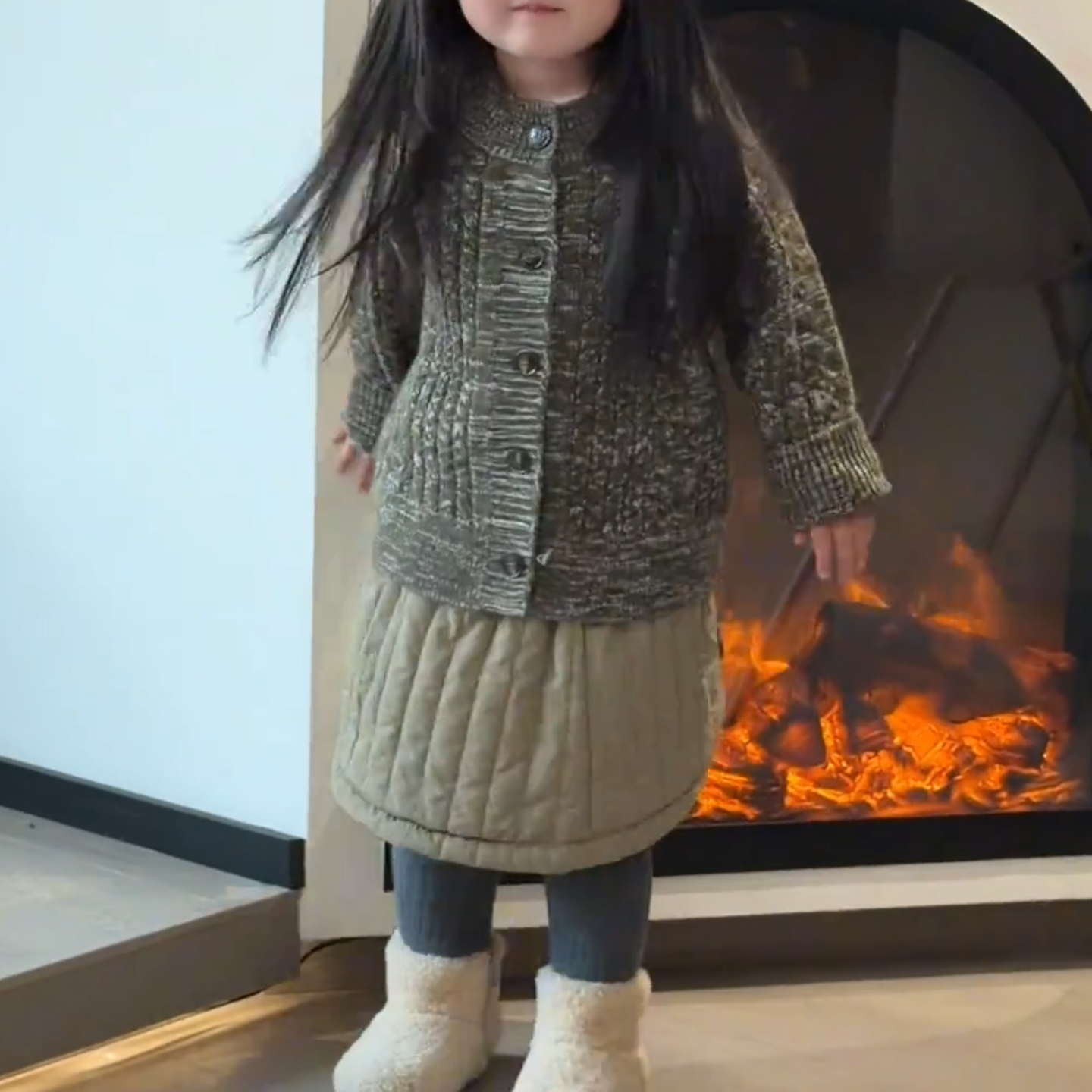 2025女童冬款韩版针织洋气儿童森系开衫毛衣小女孩外套半裙套装