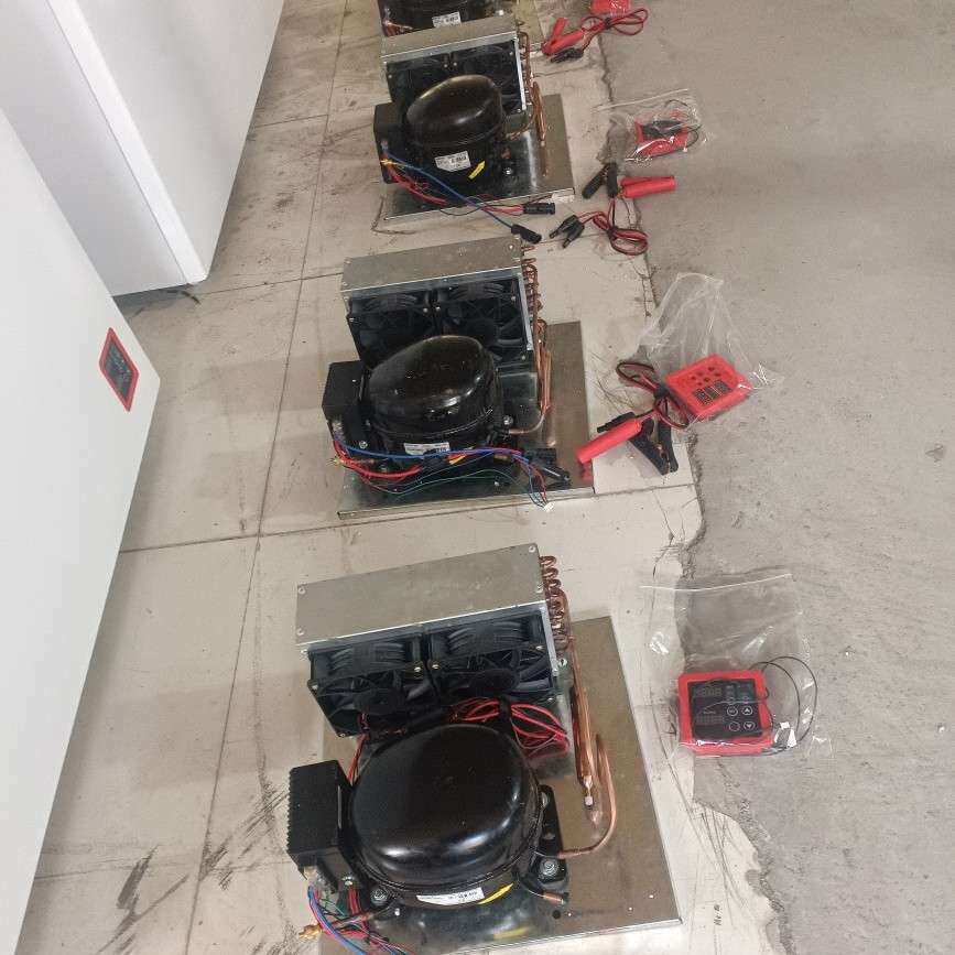 BD110G直流压缩机冷凝机组微型制冷机组风冷冰箱机组R134a12V24V