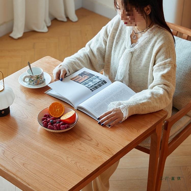 北欧全实木方桌现代简约正方形餐桌椅组合日式小户型樱桃木洽谈桌
