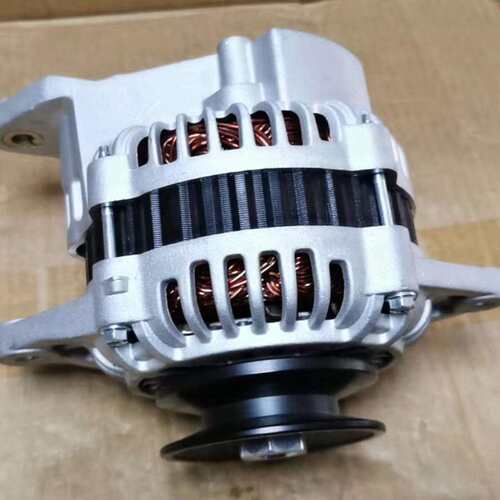 雷沃重工FR80H挖机发电机五十铃4JG1发电机A2TA8383发电机24V30A