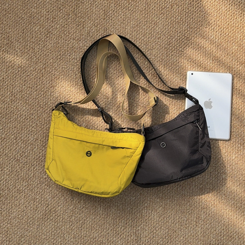 TANGFEEL水洗尼龙撞色斜挎包女式单肩休闲小方包轻便百搭旅行女包