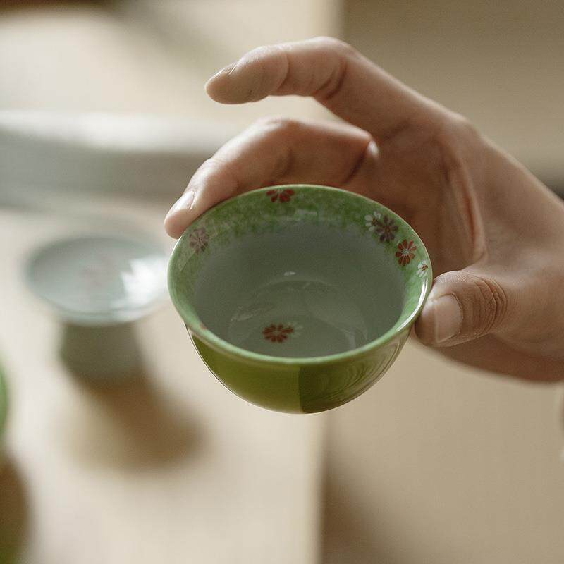 无落景德镇釉下彩手绘雏菊怀思主人杯家用陶瓷品茗杯留香杯茶杯