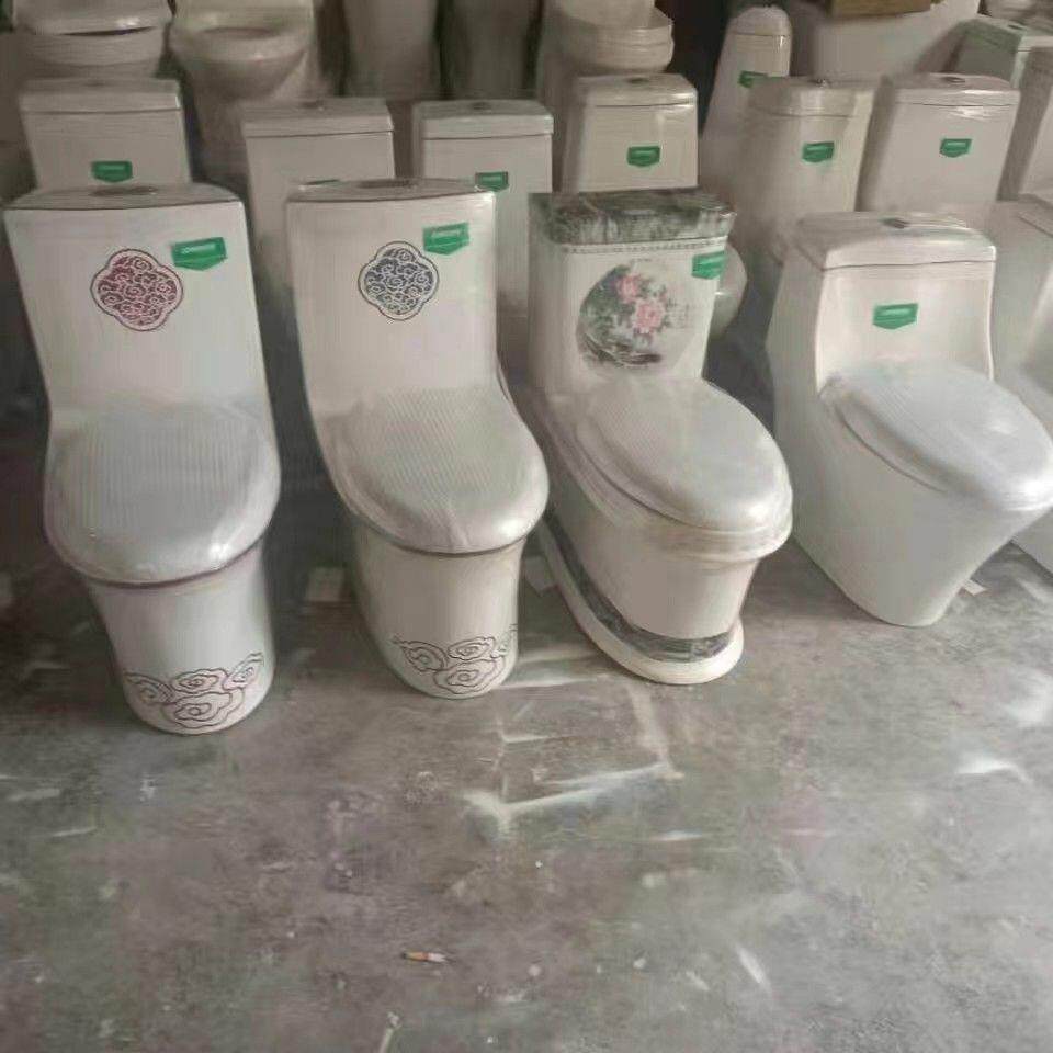 厂家直销工程款随机发酒店出租房家用虹吸直冲坐便器陶瓷其他美式