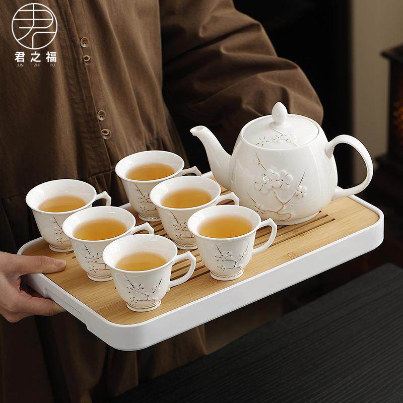 跨境陶瓷羊脂玉浮雕梅花美人瓶套装家用大容量防烫带把杯茶具整套