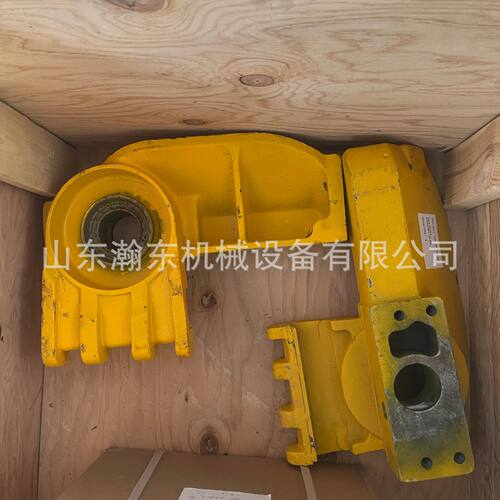 推土机   D65 支架总成 141-30-33144