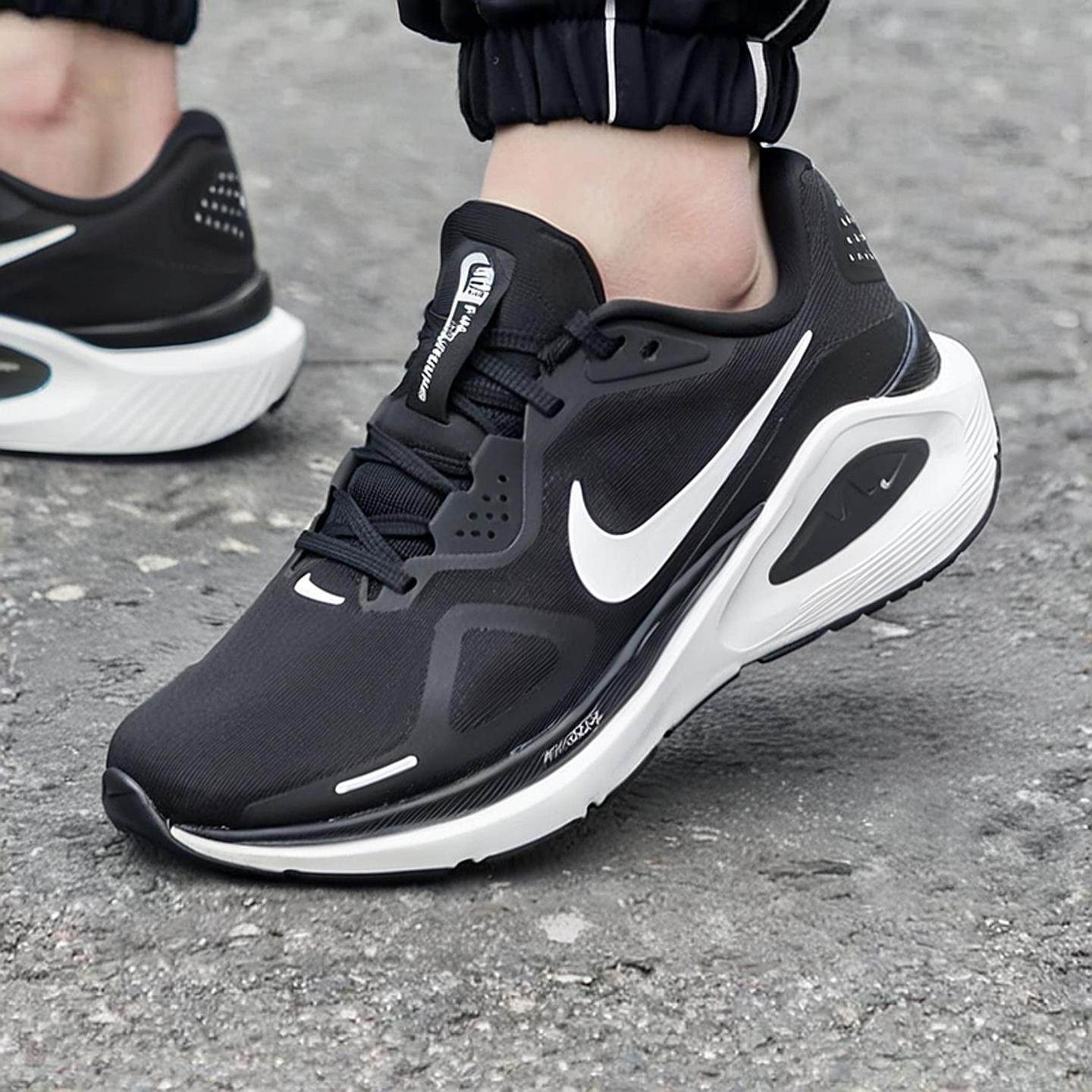 Nike耐克男STRUCTURE 26马拉松轻便透气运动越野鞋跑步鞋HJ1102